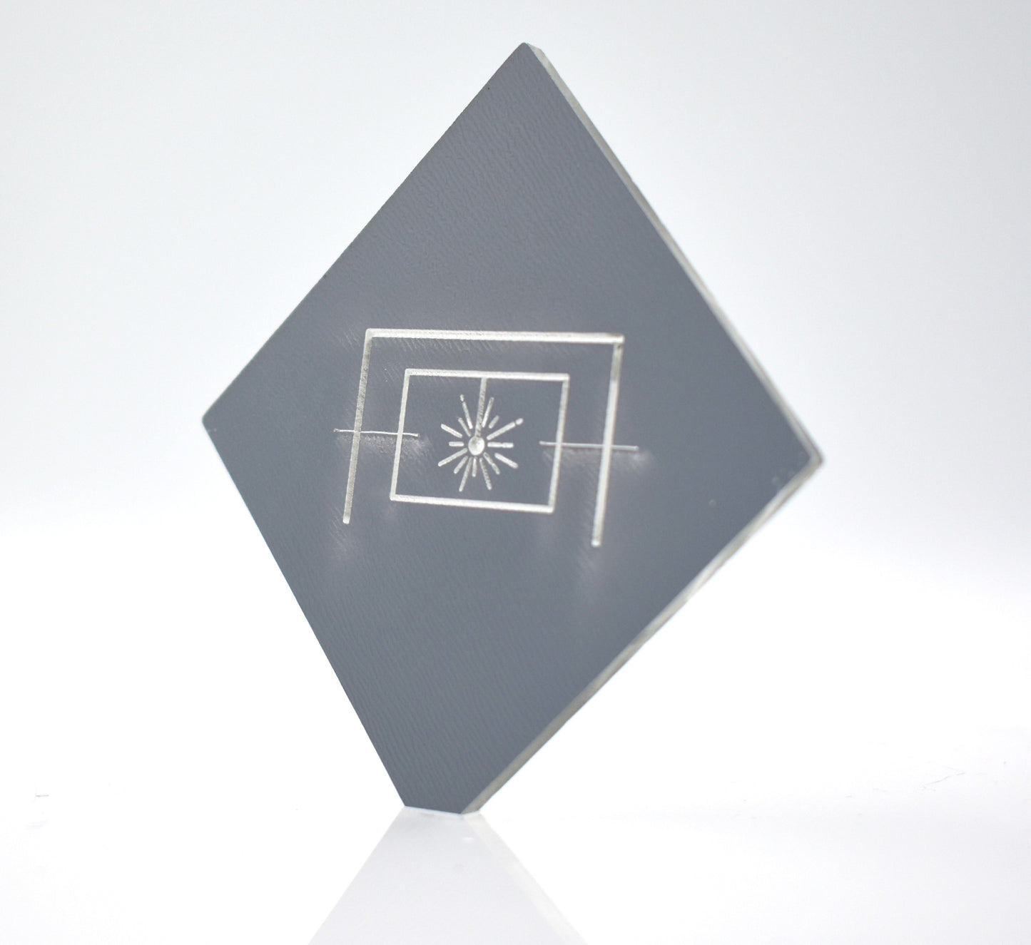 1/8" Fucshia Mirror Acrylic Sheet